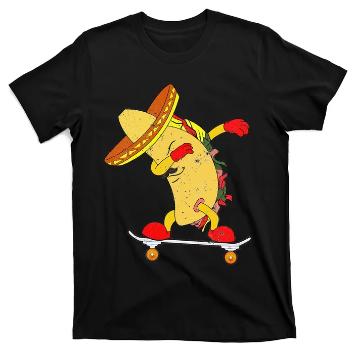 Skateboarding Taco on Skateboard Gift for Skater T-Shirt